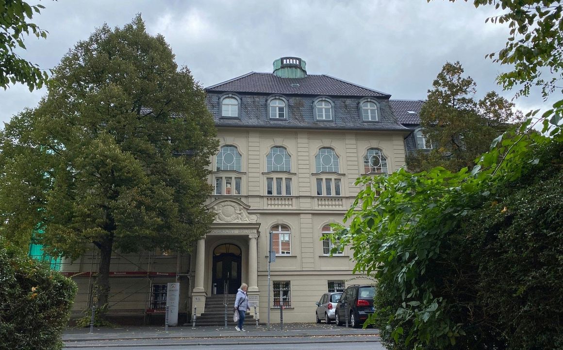 Eigentumswohnung und Einfamilienhaus