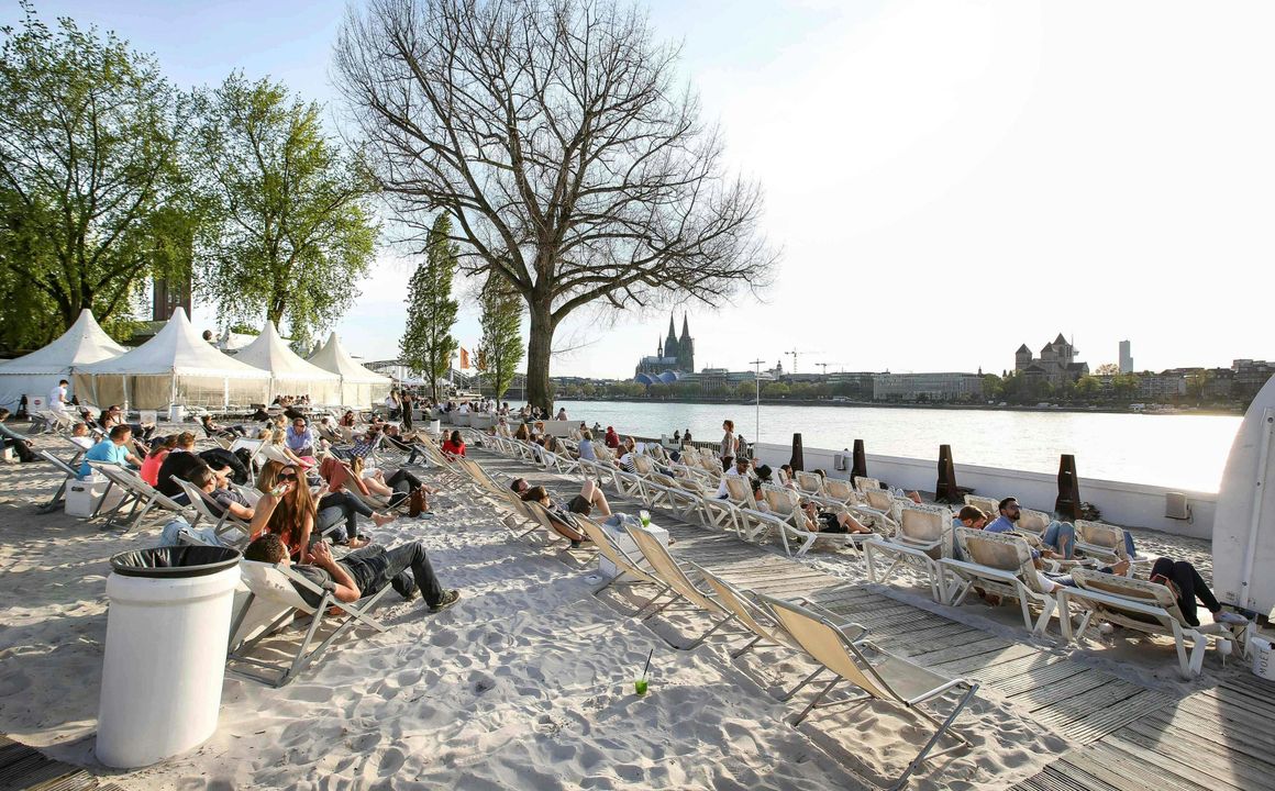 Kühle Drinks im Beachclub