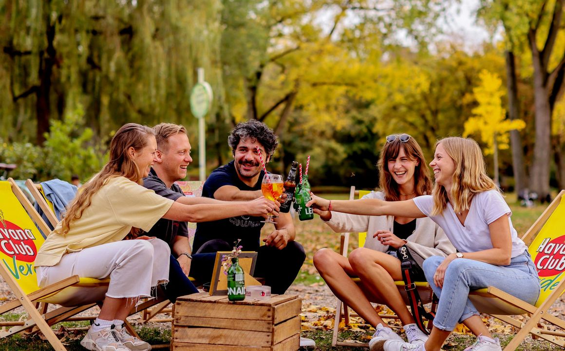 Kölsch, Pommes und Sonne