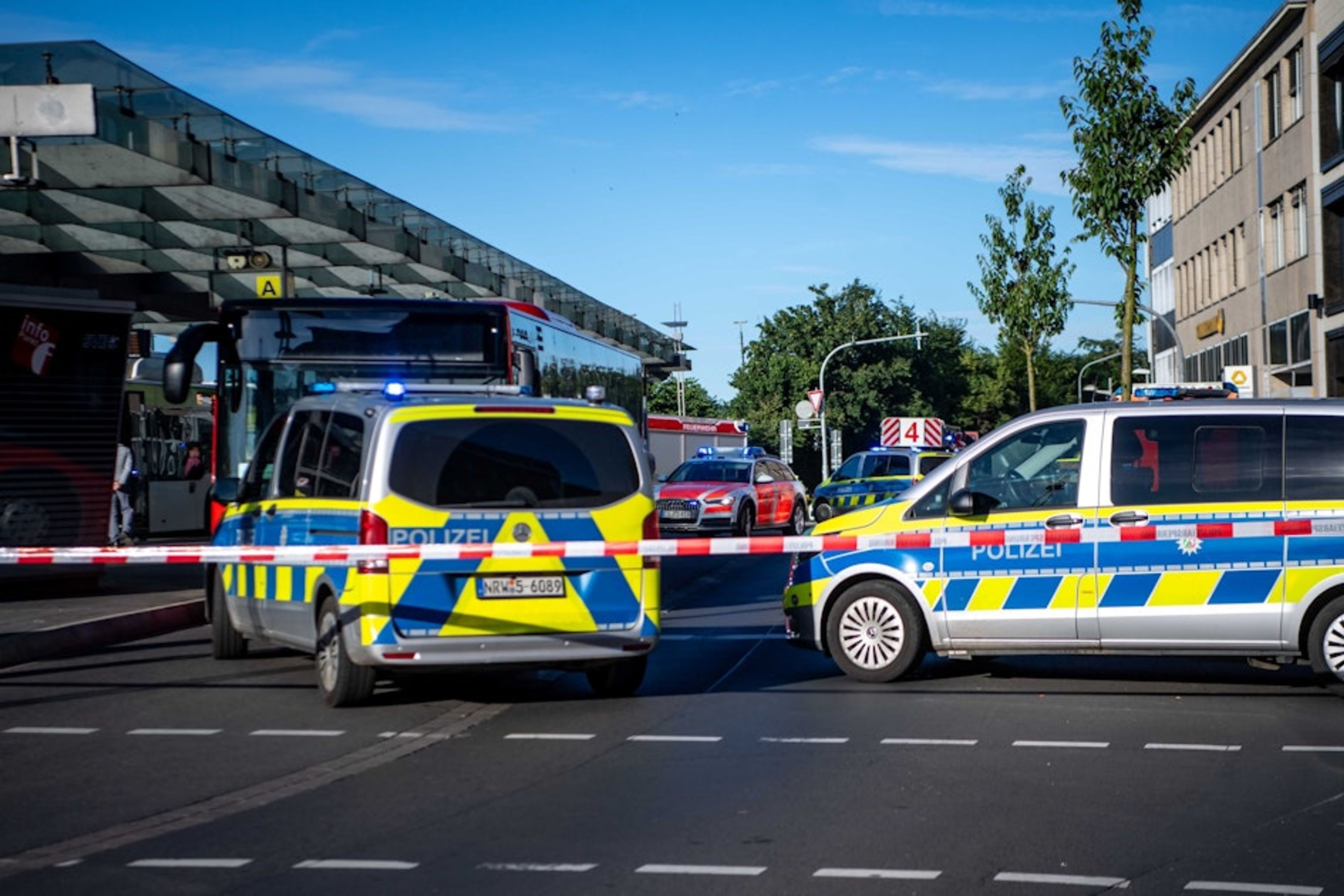 Frau schwer verletzt