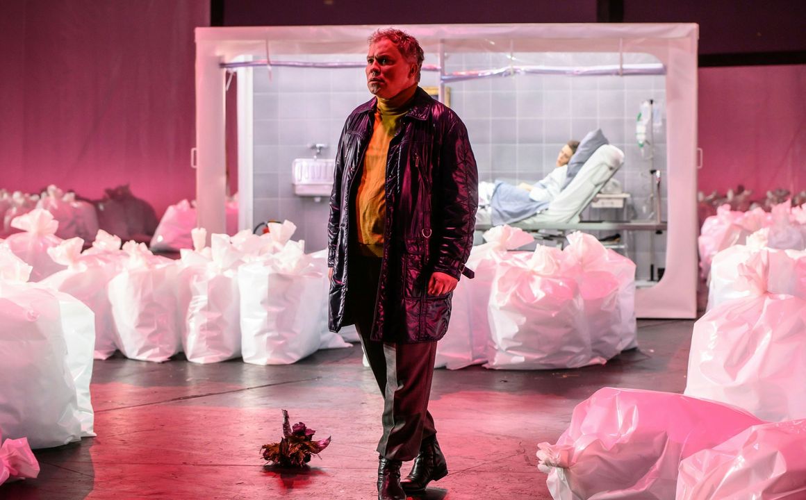 Ondrej Adámeks Oper „INES“